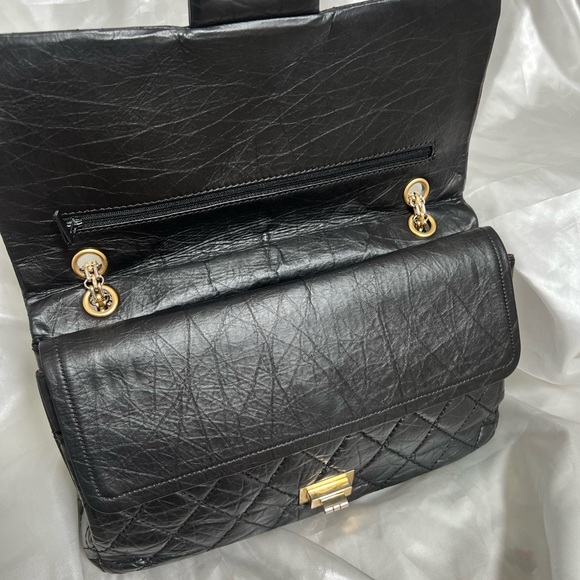 Chanel Black 2.55 Reissue 227 Double Flap Bag - Picture 8 of 15